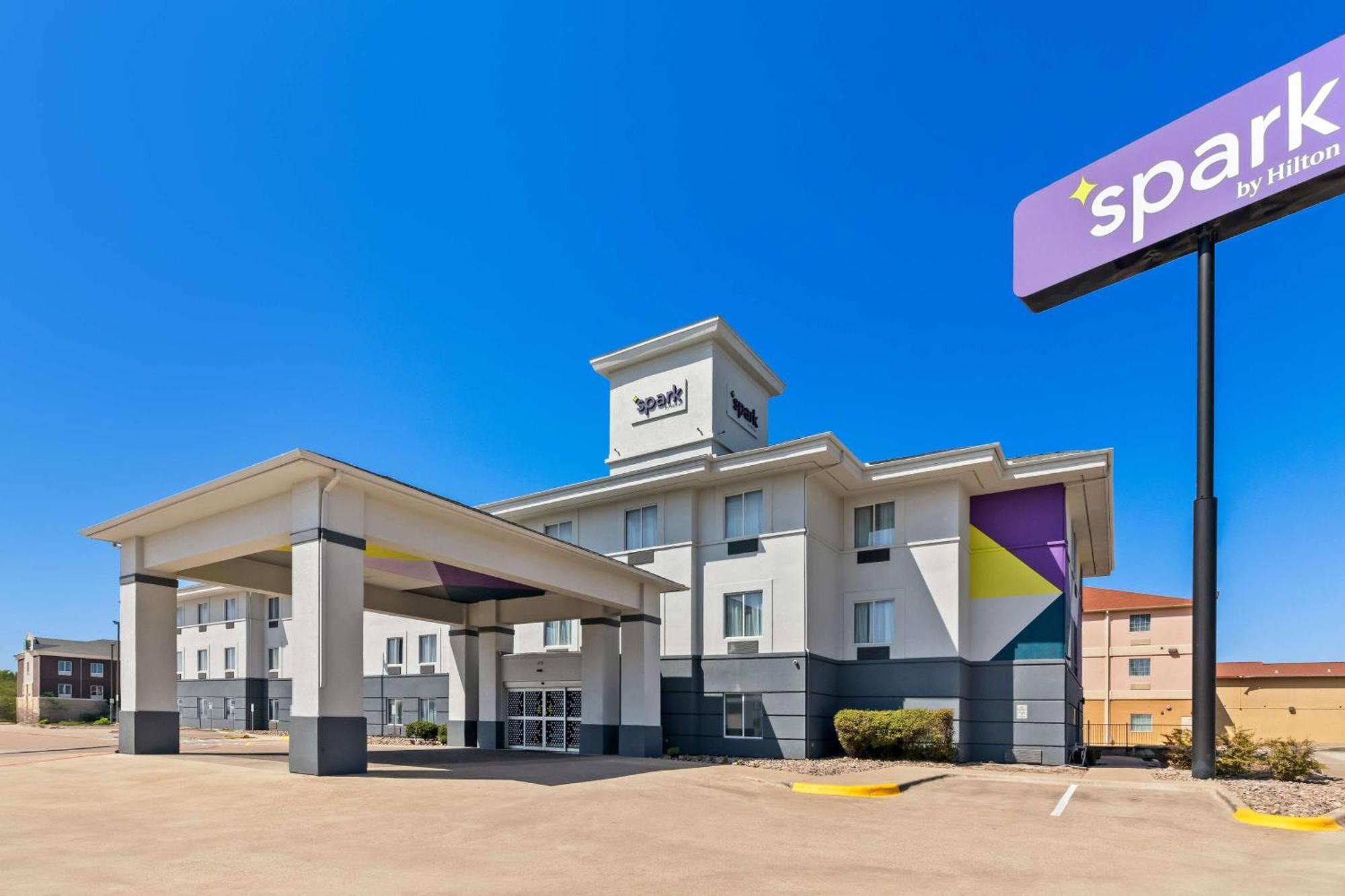 Spark By Hilton Killeen Kültér fotó